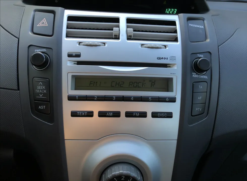 69f336660ed2a.webp