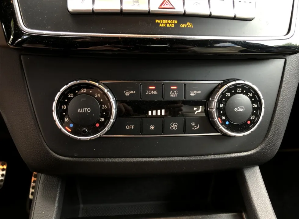 6a35055e4c504.webp